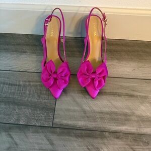 Express Fuchsia Slingback Heels with Bow